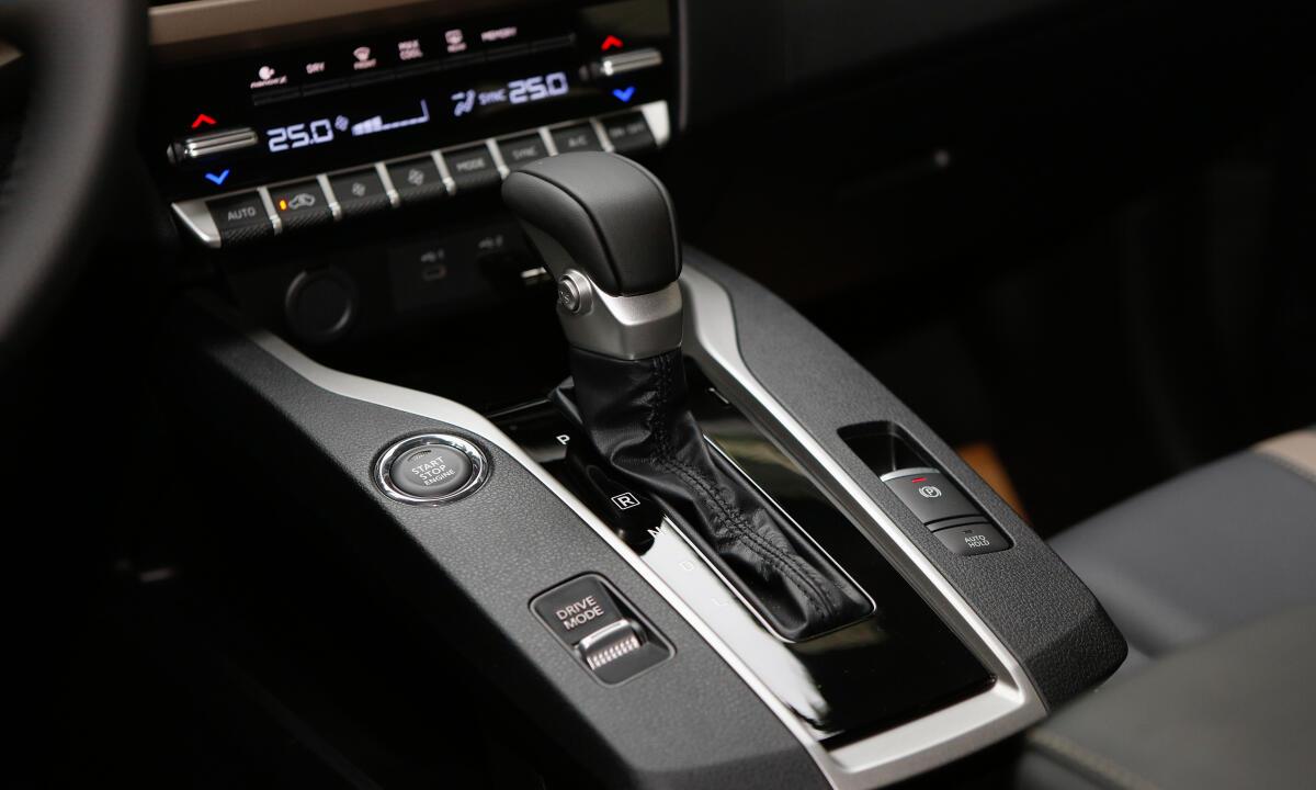 Mitsubishi Xforce sử dụng hộp số tự động vô cấp CVT